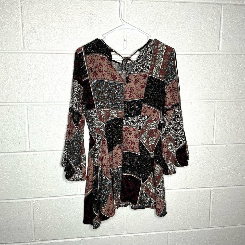 < American Eagle Patchwork Boho Bell Sleeve Mini … - image 5